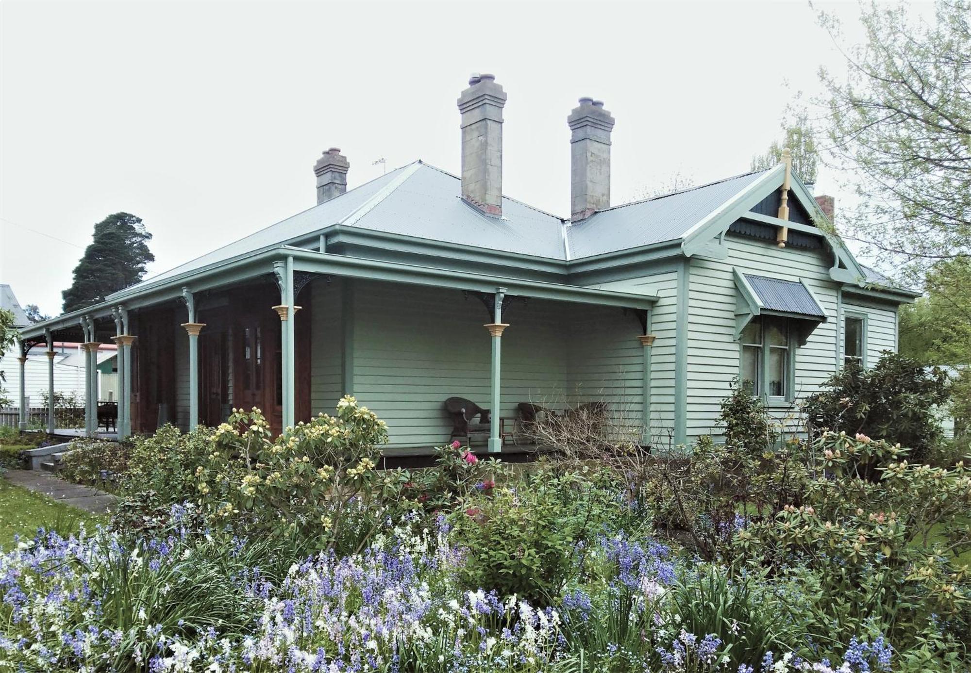 Oakdene Heritage Accommodation St Marys Exterior photo
